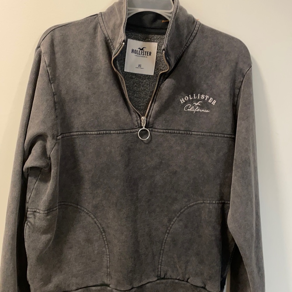 Hollister XS California sweater
